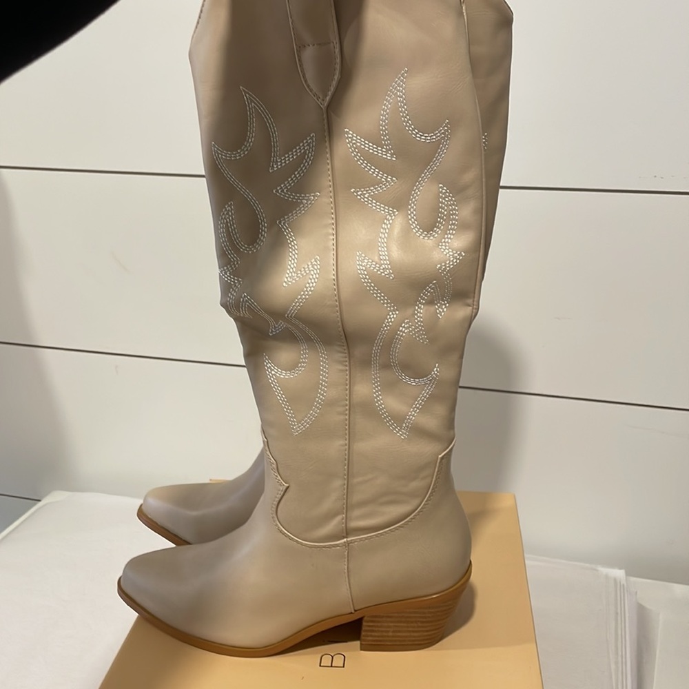 Urson Cowboy Boots Light Taupe - Picture 10 of 11